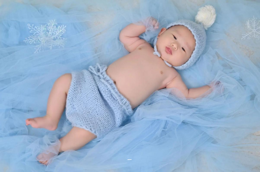 日照摸孕妇肚子沾喜气